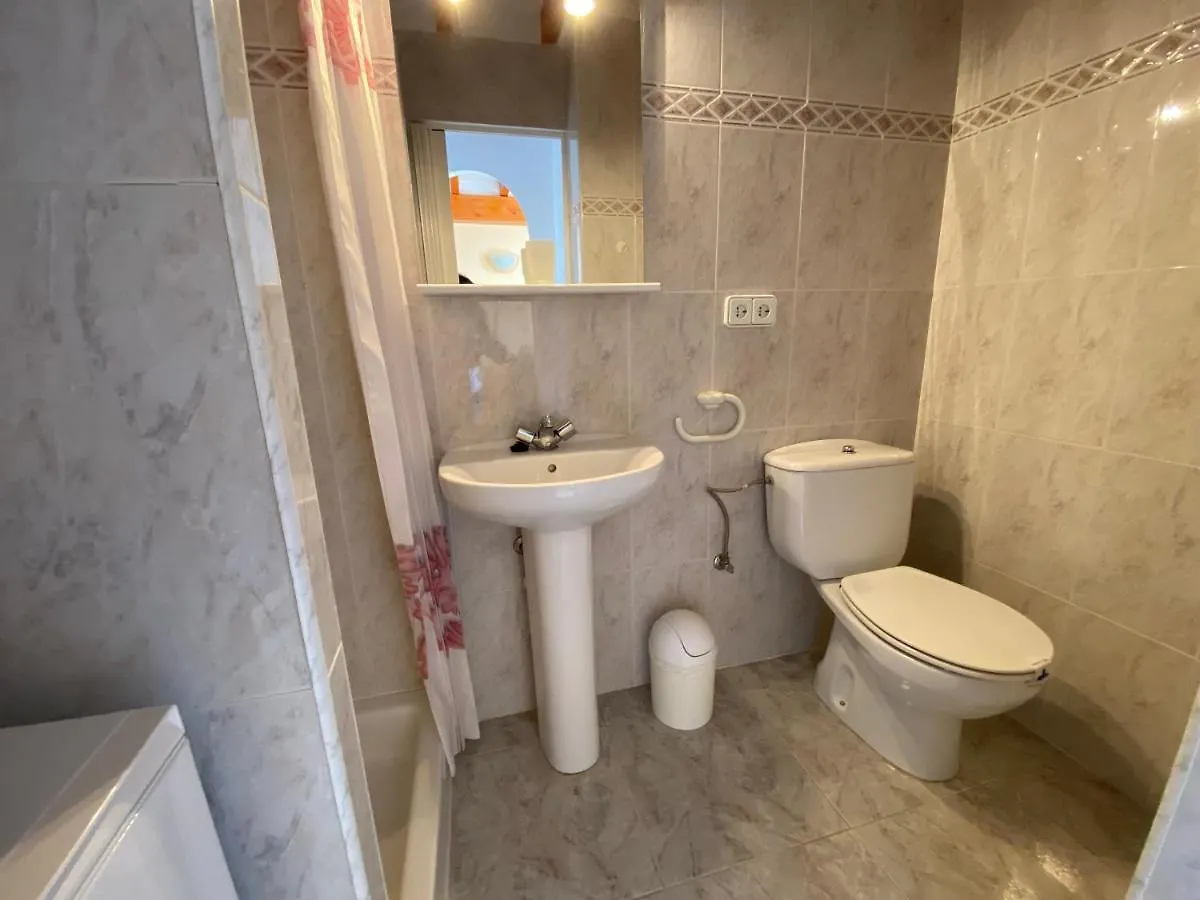 Apartment Port Royal B1 3-2 - Apartamento Con Piscina Privada - Vistas - Wifi - Cerca Playa Empuriabrava Spain
